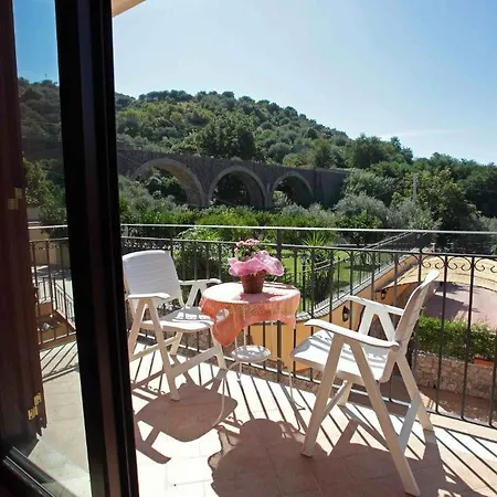 Country house Veronica Giardini Naxos